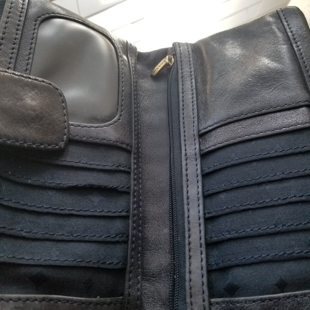 Fossil Wallet - Picture 3 of 4